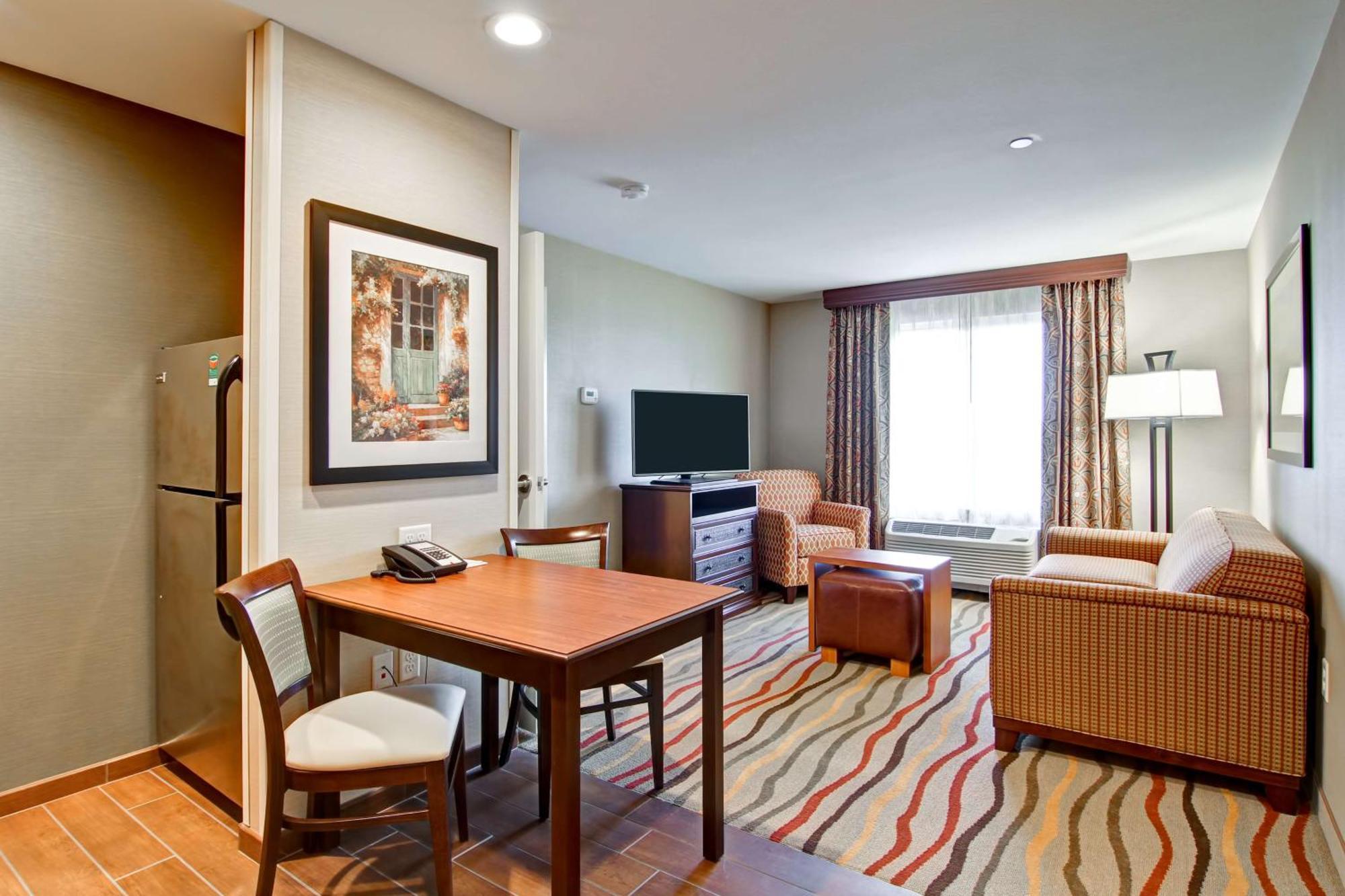 โฮมวูด สวีท บาย ฮิลตัน ริชแลนด์ Hotel ภายนอก รูปภาพ