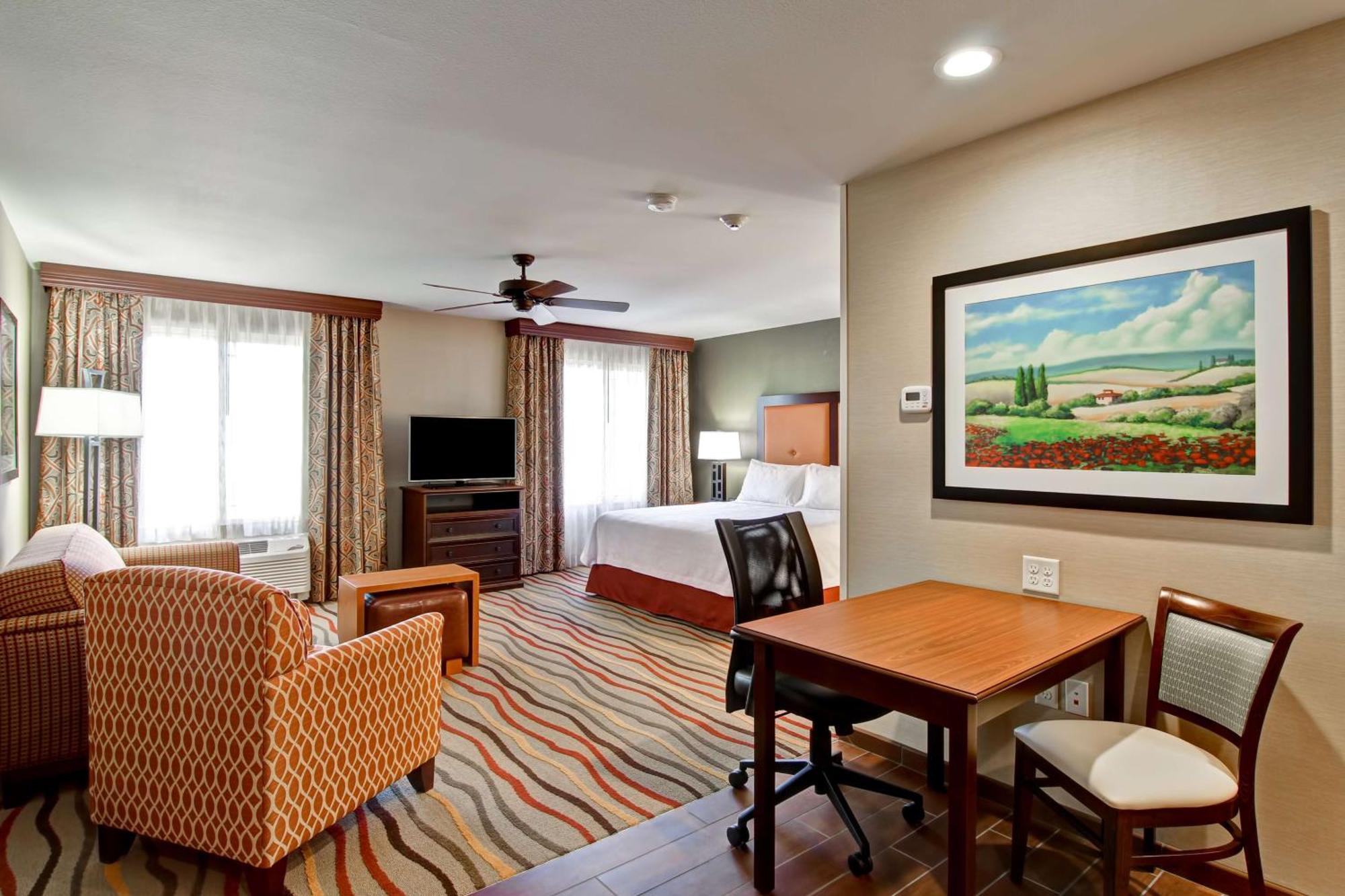 โฮมวูด สวีท บาย ฮิลตัน ริชแลนด์ Hotel ภายนอก รูปภาพ