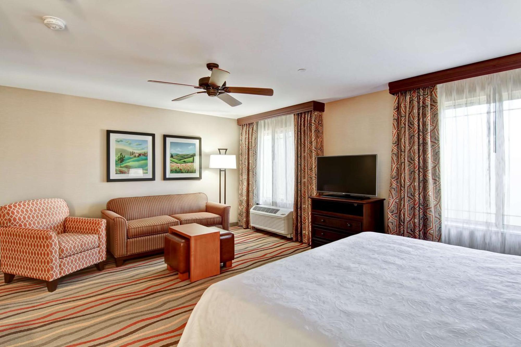 โฮมวูด สวีท บาย ฮิลตัน ริชแลนด์ Hotel ภายนอก รูปภาพ