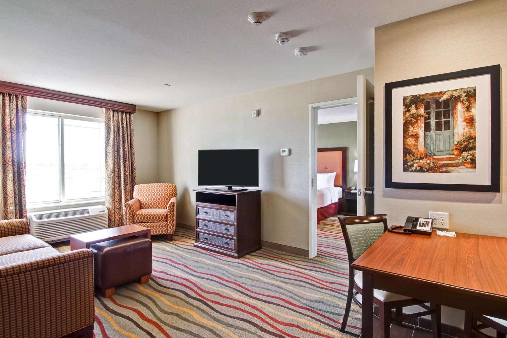 โฮมวูด สวีท บาย ฮิลตัน ริชแลนด์ Hotel ภายนอก รูปภาพ